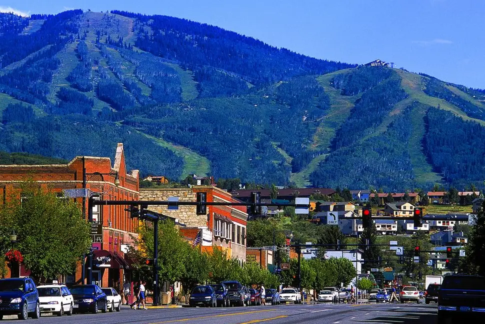 denver to steamboat springs transportation